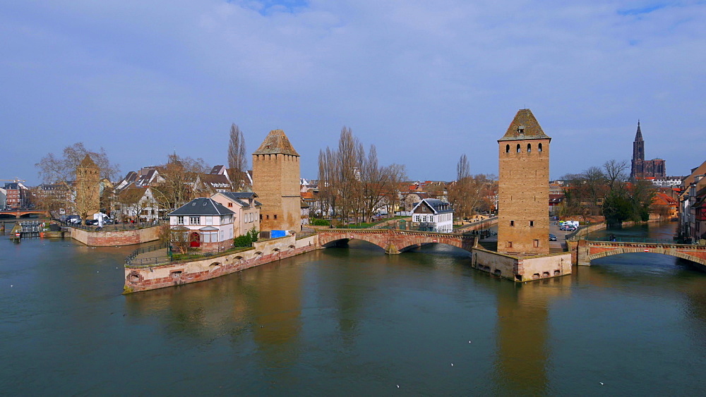 View of the River Ill with Ponts Couverts and Cathedral, Grande Ile, UNESCO World Heritage Site, Strasbourg, Alsace, Grand Est, France, Europe