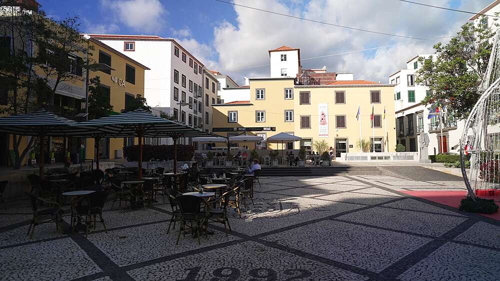 View of Place Colombo (Place jaune) on a sunny day, Sao Martinho, Funchal, Madeira, Portugal, Europe