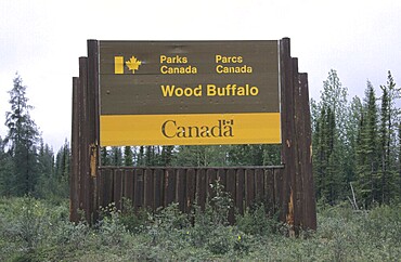 Wood Buffalo National Park, entrance plaque, Northwest Territory, Alberta, Canada, North America, Northwest Territory, Canada