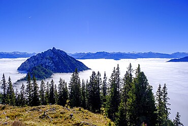 Ebnerjoch, fog in the valley, inversion weather, sea of fog, from Rofan, Rofan Mountains, Achensee, Tyrol, Austria