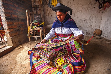 Huancayo Carnival, fajas weaving, Huancayo, Mantaro Valley, Jun&iacute;n, Andes, Peru