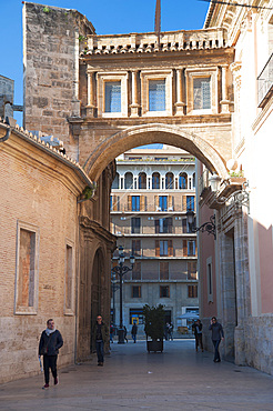 Passaje de Emili Aparicio Olmos, Plaza de Almojna, Valencia, Spain, Europe